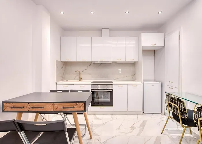 Appartamento Thermaic Gulf Breeze Apartment - Sleeps 4 By Μρs Salonicco