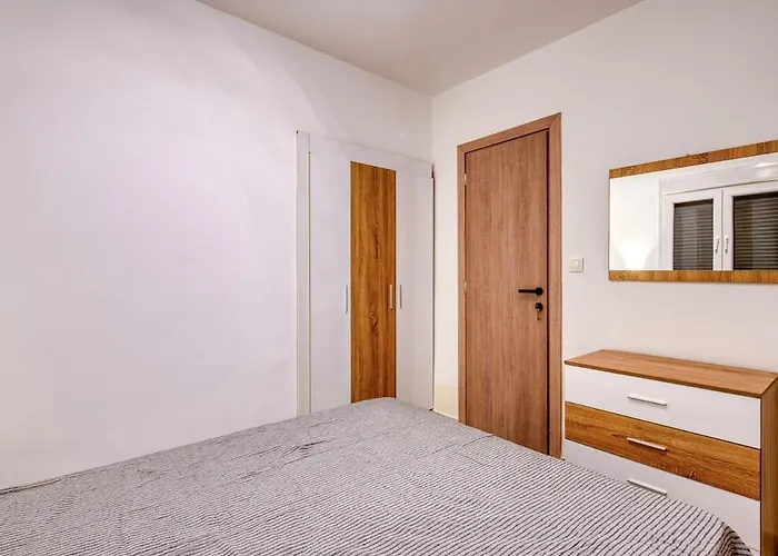 Thermaic Gulf Breeze Apartment - Sleeps 4 By Μρs Apartmán Soluň